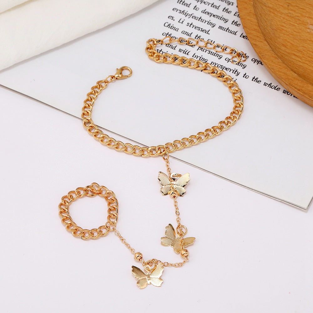 Vintage Punk Scorpion Tassel Chain Ring Bracelet Sets for Women Men Gothic Crystal Ring Connected Finger Charm Bracelets Jewelr