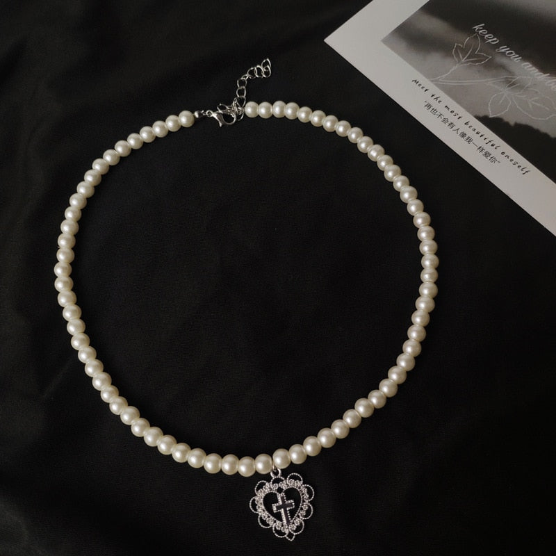 Punk Gothic Harajuku Pearl Chain Hollow Heart Shaped Pendant Retro Court Cross Choker Necklace Fashion Jewelry for Women Girls